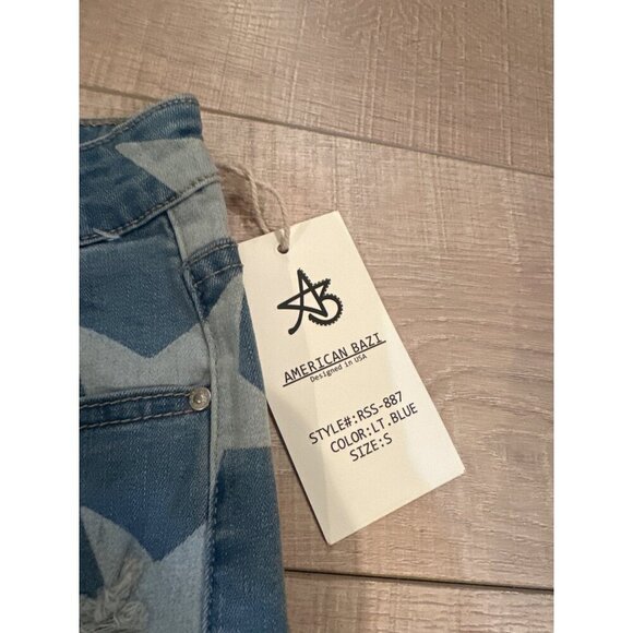 Starry Denim Shorts With Frayed Hems By American Bazi - Size S NEW - Picture 2 of 8